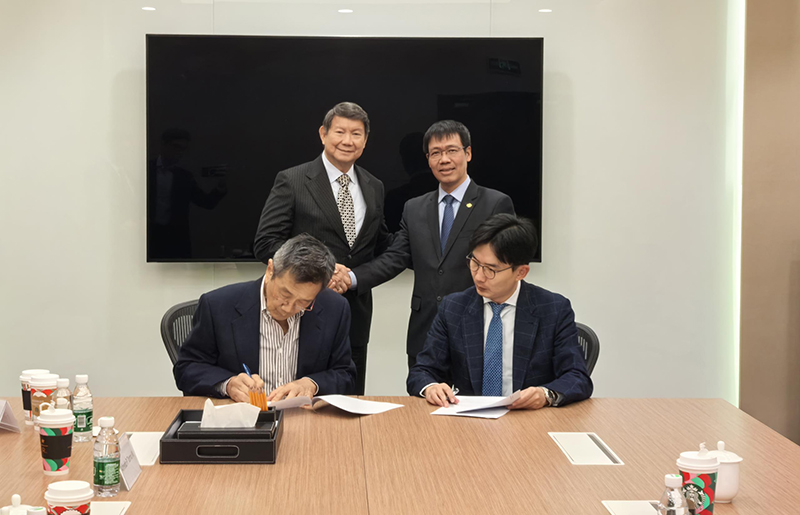 會(huì)見印尼安薩里集團(tuán)總裁哈希姆.jpg